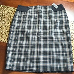 The limited plaid pencil skirt